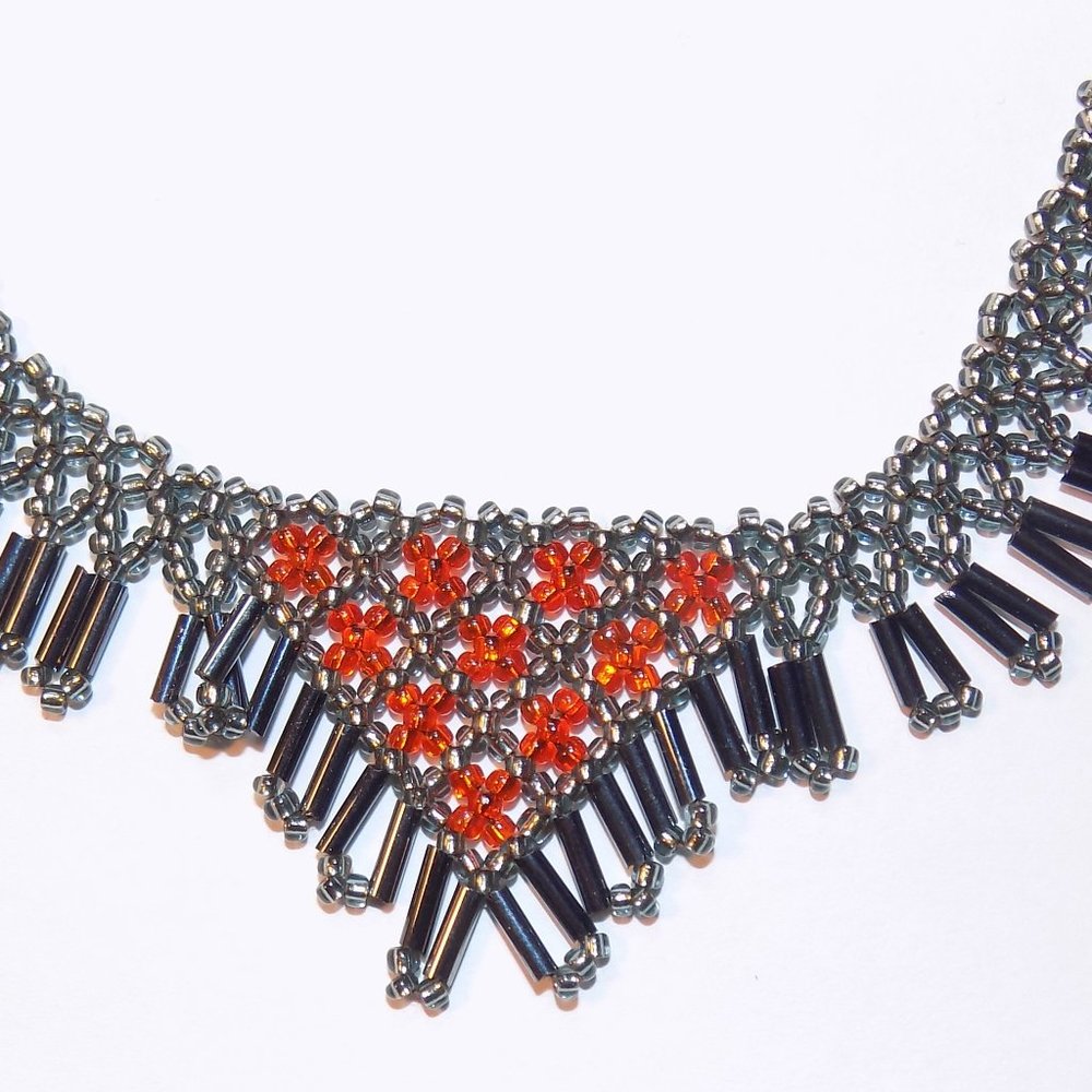 HANDMADE NECKLACE BEADED JEWELRY